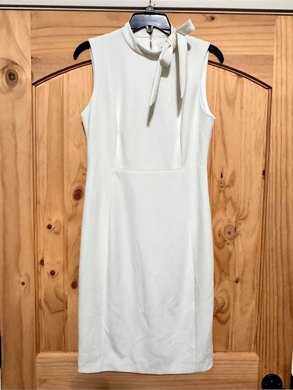 Calvin Klein Bow-Trim Shoulder Sheath Dress White Dress Size 8